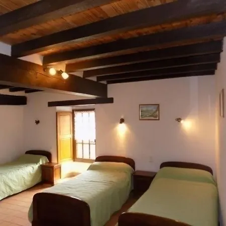 Villa 2