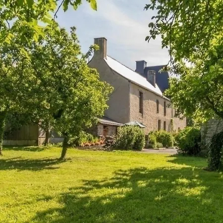 Villa 2 *
